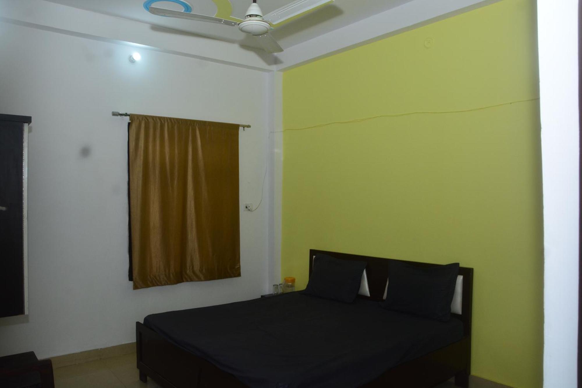 Hotel Chandrasha Villa Ayodhya Dham Ram Mandir 600 Meter Kültér fotó