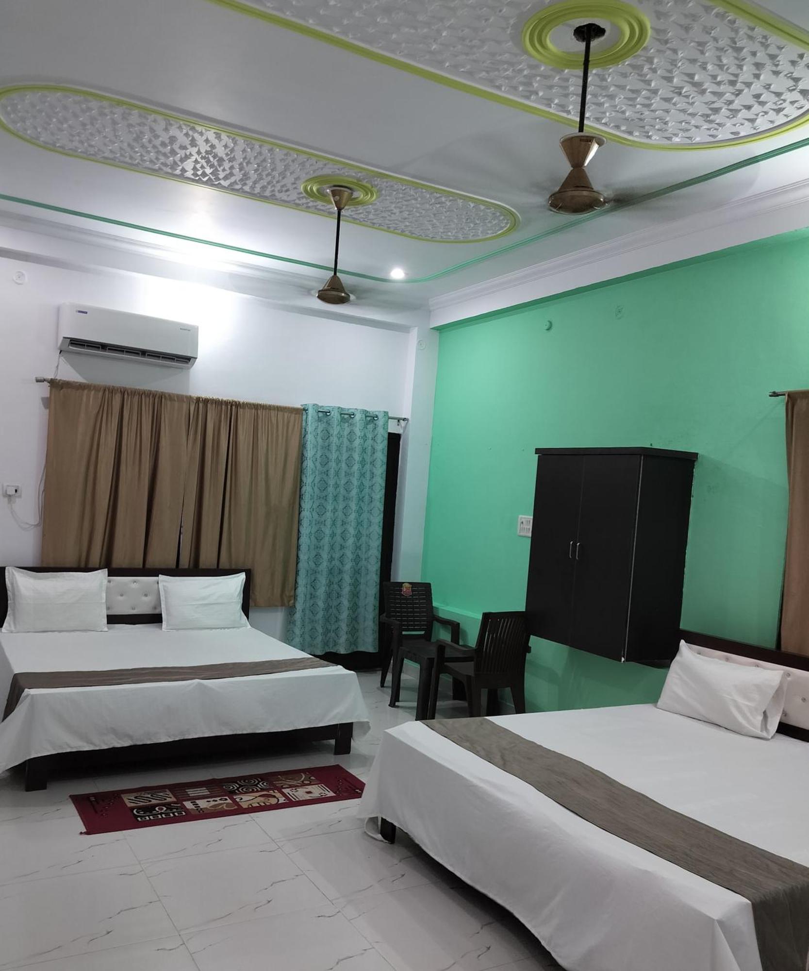Hotel Chandrasha Villa Ayodhya Dham Ram Mandir 600 Meter Kültér fotó